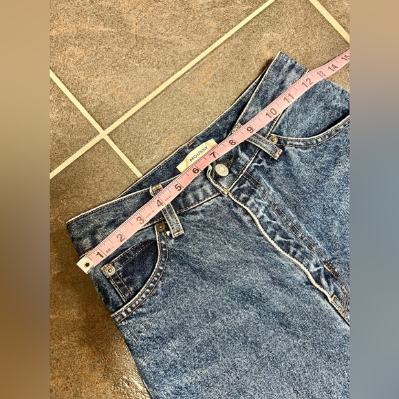 Moussy Raw Hem High Rise Cropped Denim Jeans Tapered Leg 25 - Picture 7 of 12